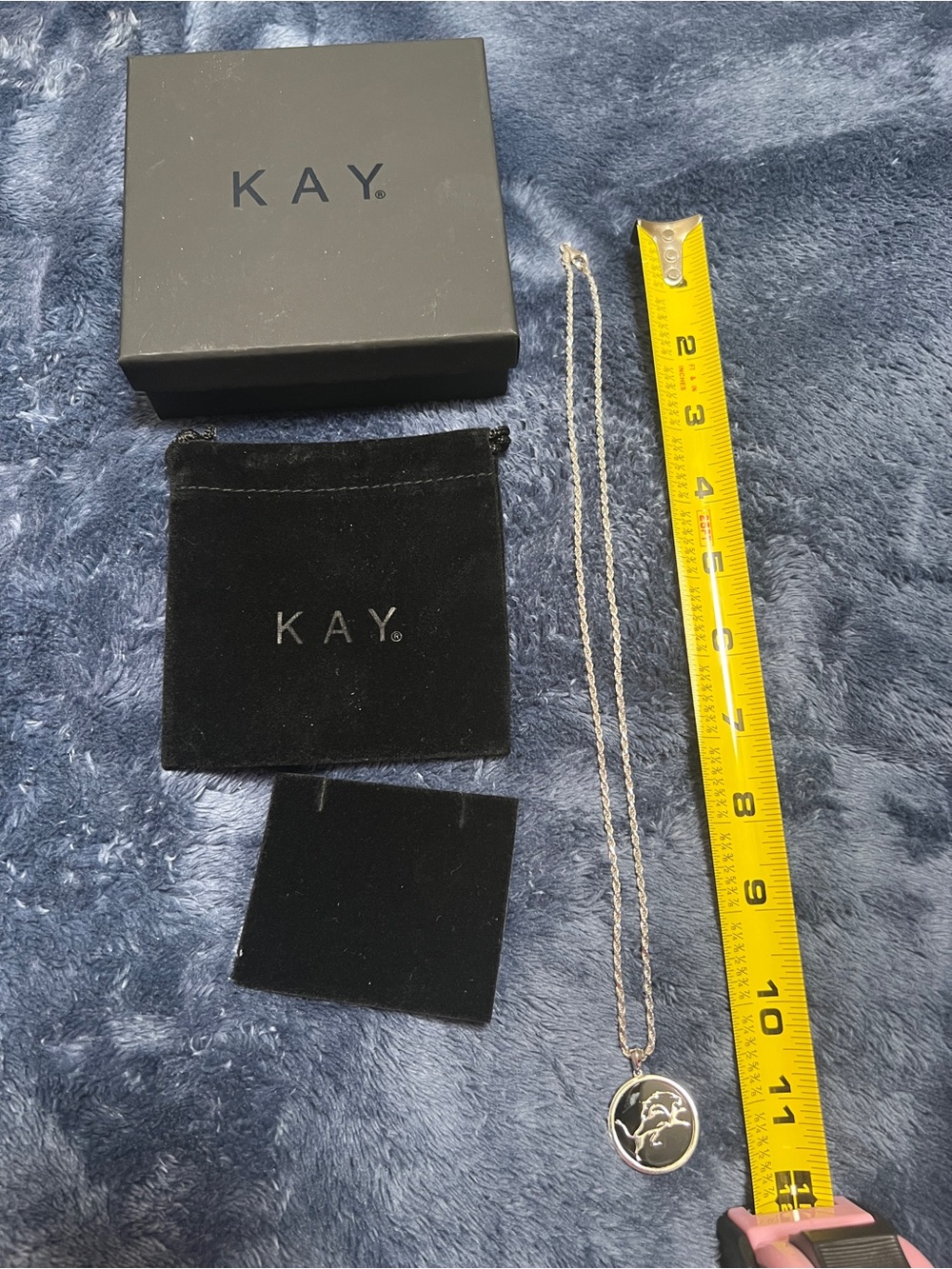 Kay’s Detroit Lions Pendant Necklace with Black Enamel Accents